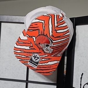 Cleveland‎ Browns Trucker Hat Cap Zubaz 47 Brand NWT